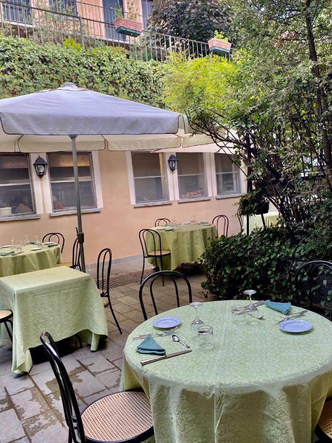 Locanda La Posta Cavour Екстериор снимка