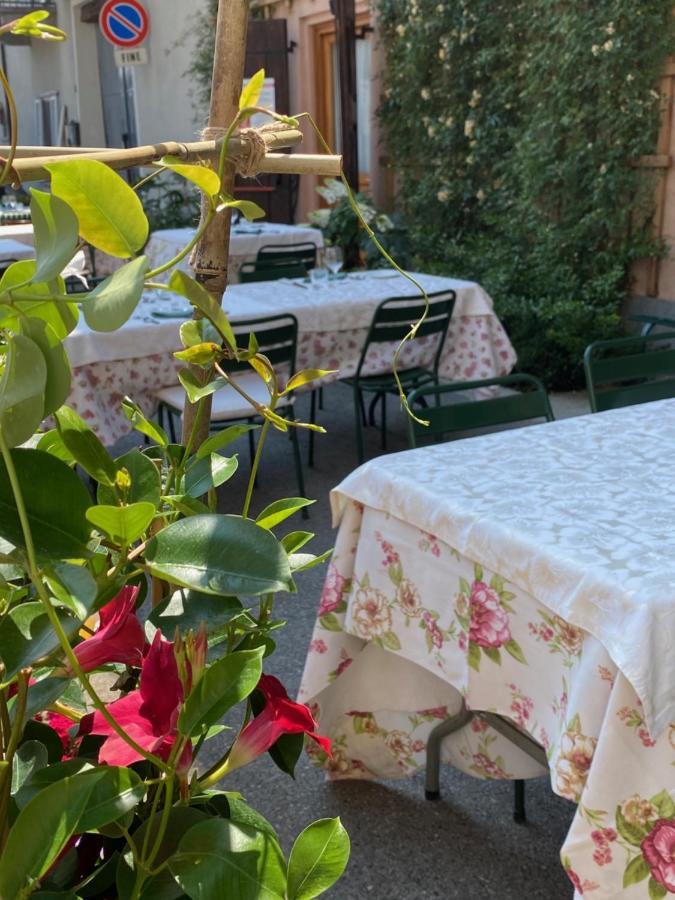 Locanda La Posta Cavour Екстериор снимка