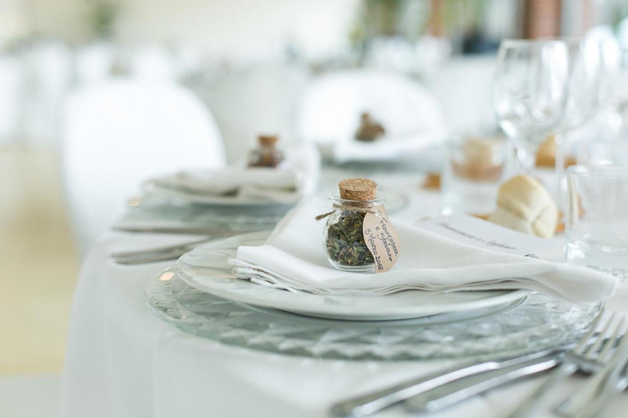Locanda La Posta Cavour Екстериор снимка